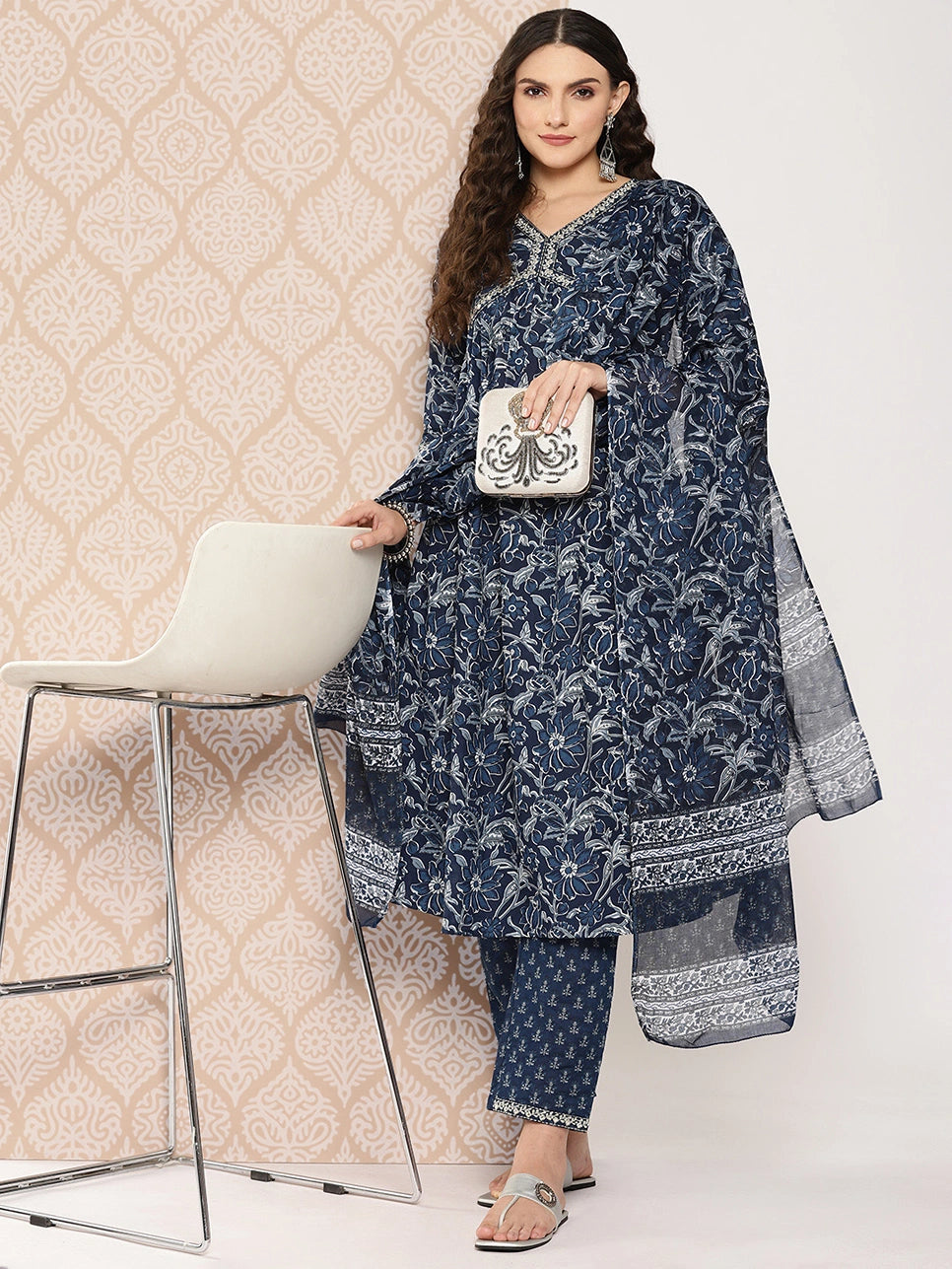 Blue Women Floral Embroidered Regular Pure Cotton Kurta with Trousers & With Dupatta
