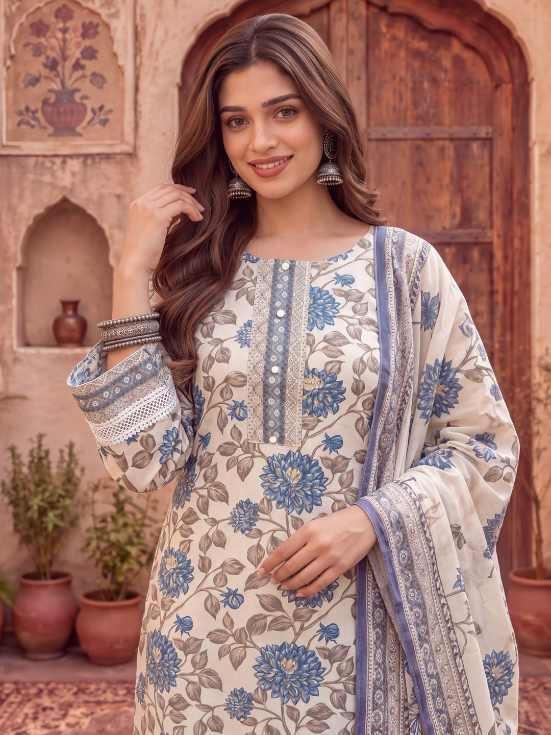 Blue And Off White Cotton Pakistani Style Kurta Dupatta Set
