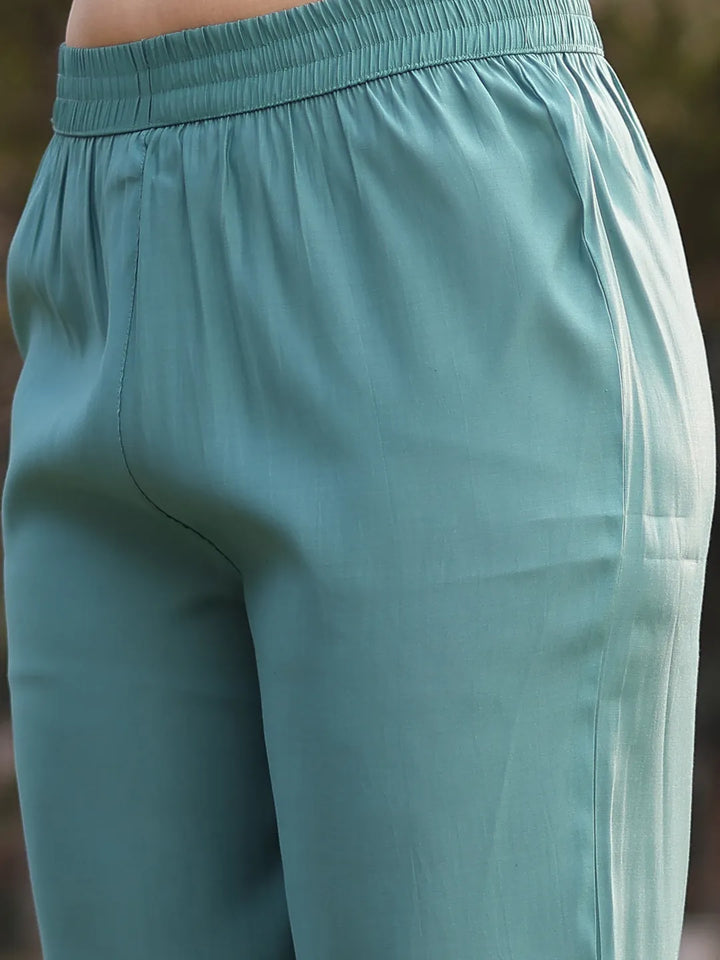 Turquoise Blue Mul Chanderi Kantha Work Kurta Dupatta Pant Set