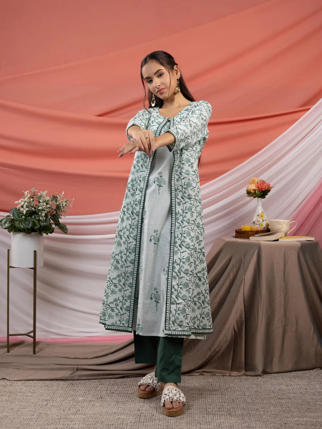 Green Floral Print Cotton A-Line Kurta Sets Add-On Jacket-Yufta Store-1574SETGRS