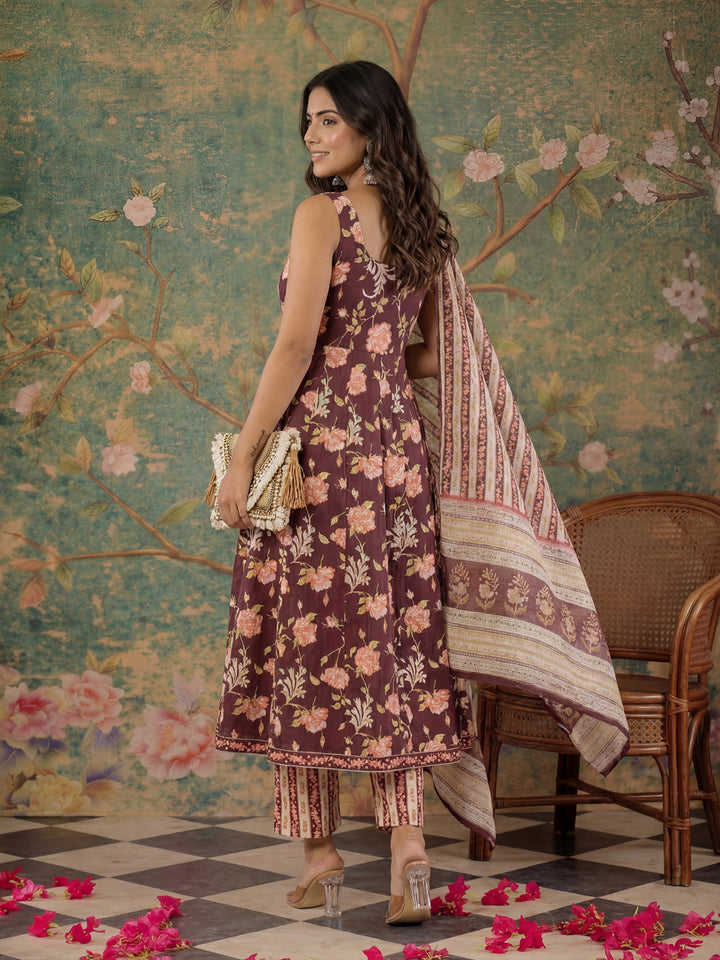 Brown Sleeveless Cotton Kurta With Dupatta Set
