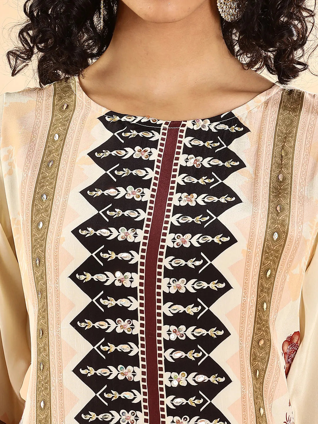 Cream And Black Pure Silk Sequins_Work Straight Kurta Dupatta Pant Set