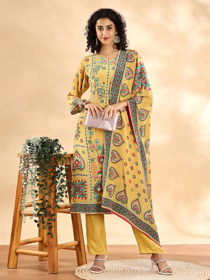 Yellow Silk Crepe Cutdana_Work Straight Kurta Dupatta Pant Set