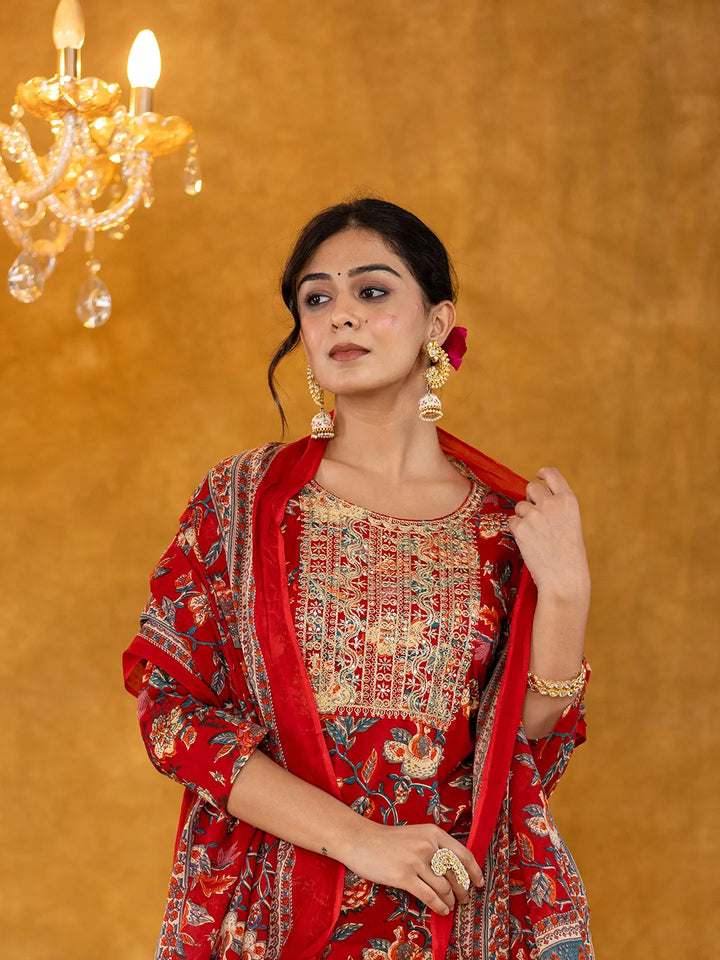 Red Floral Thread Work Pure Cotton Kurta Trousers With Dupatta Set