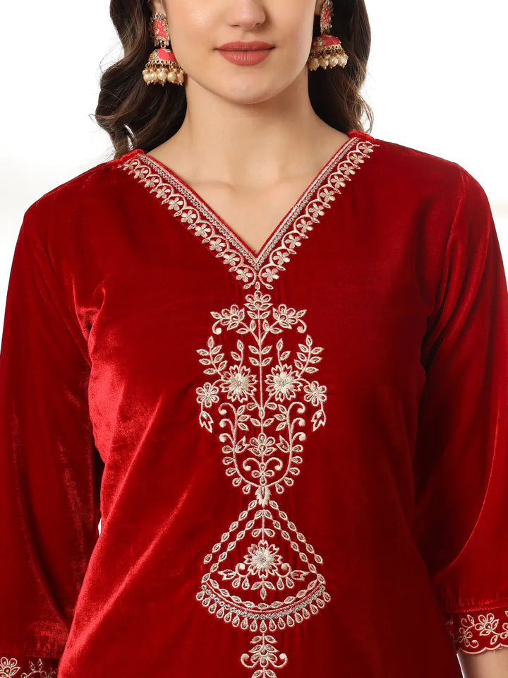 Velvet Maroon Kurta Dupatta Set With Embroidery