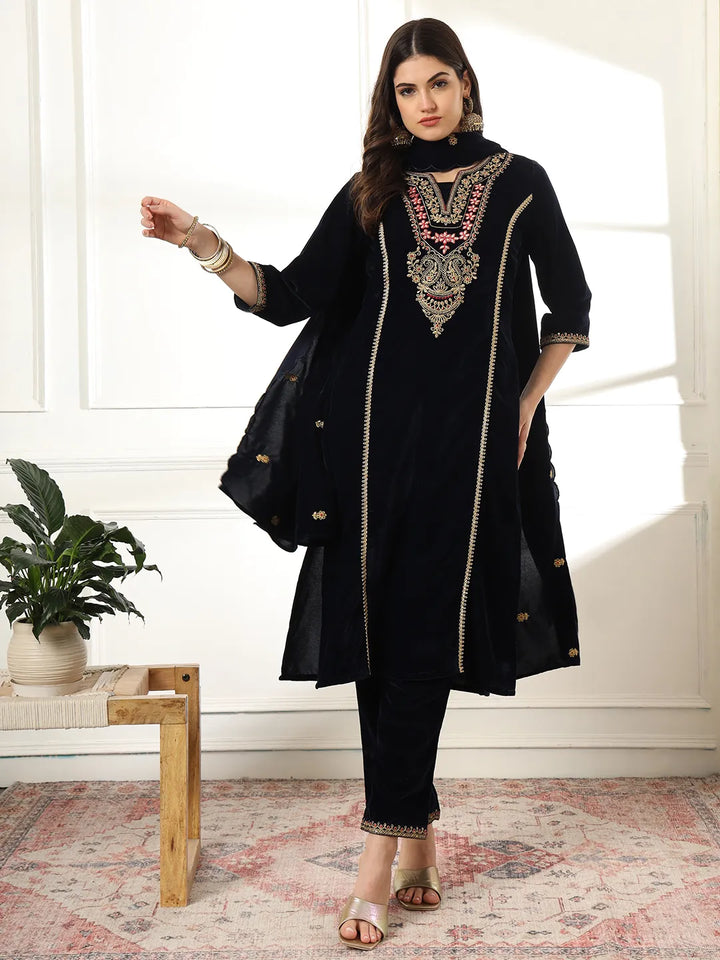 Velvet Black Kurta Dupatta Set With Embroidery