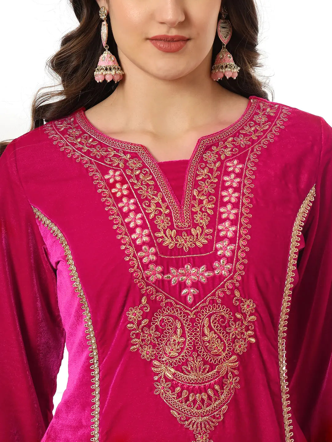 Velvet Pink Kurta Dupatta Set With Embroidery