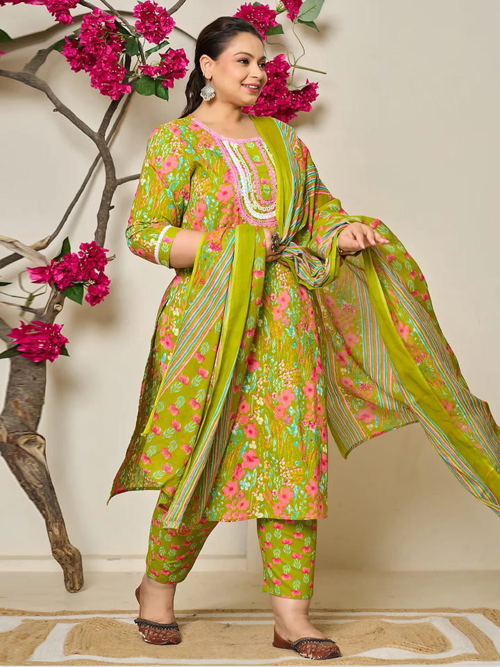 Green Floral Print Straight Plus Size Kurta Trouser Dupatta Set