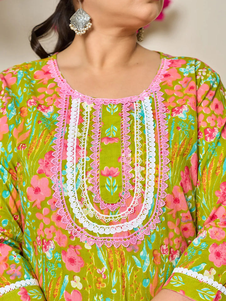 Green Floral Print Straight Plus Size Kurta Trouser Dupatta Set