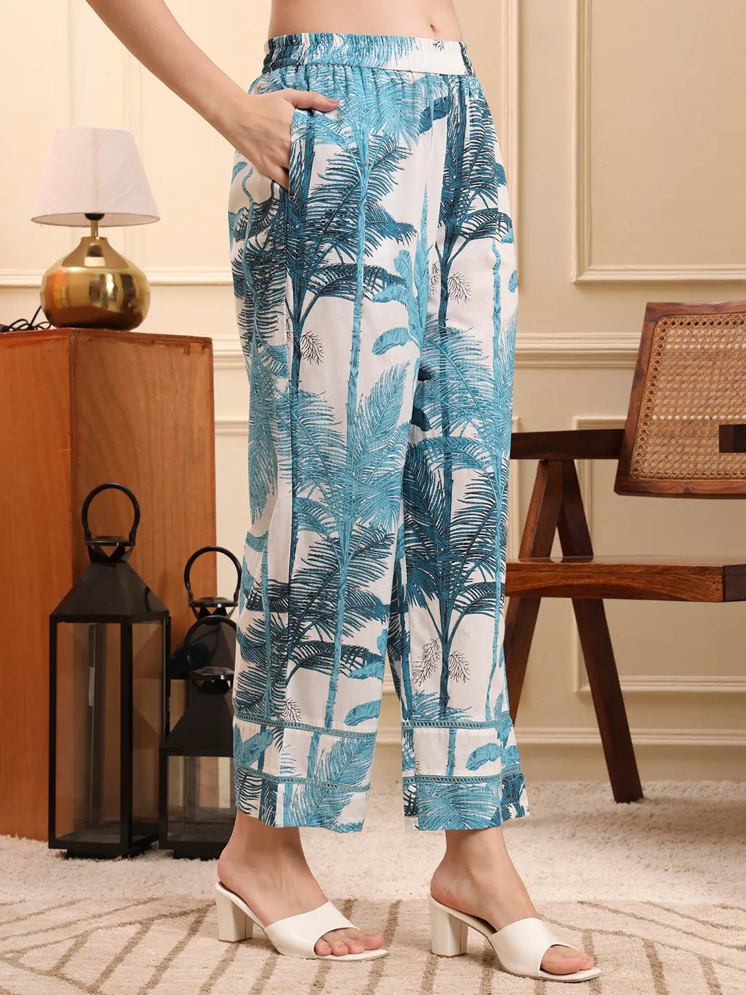 Blue Textured Print Straight Kurta Trouser Set Kurta