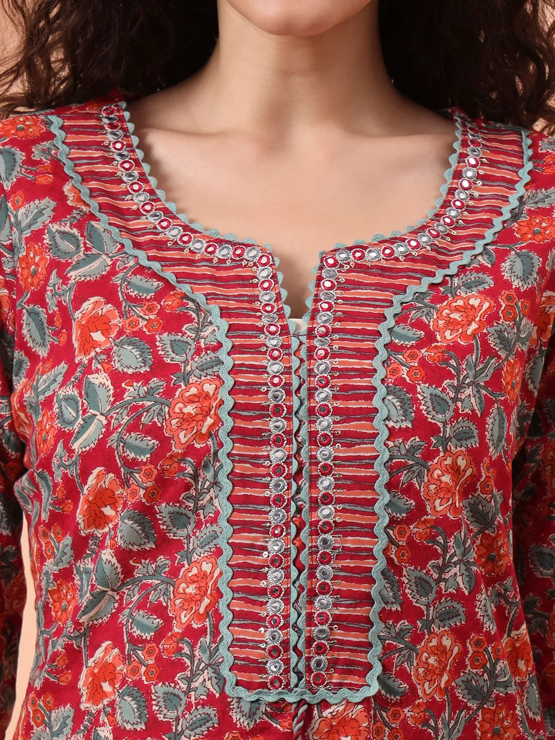 Red Pure Cotton Mirror Work Kurta Dupatta Pant Set