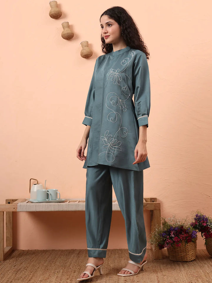 Blue Silk Blend Thread Work Co-Ord Set