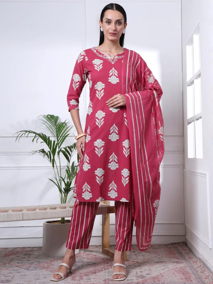 Pink Pure Cotton Floral Thread Work Kurta Dupatta Pant Set