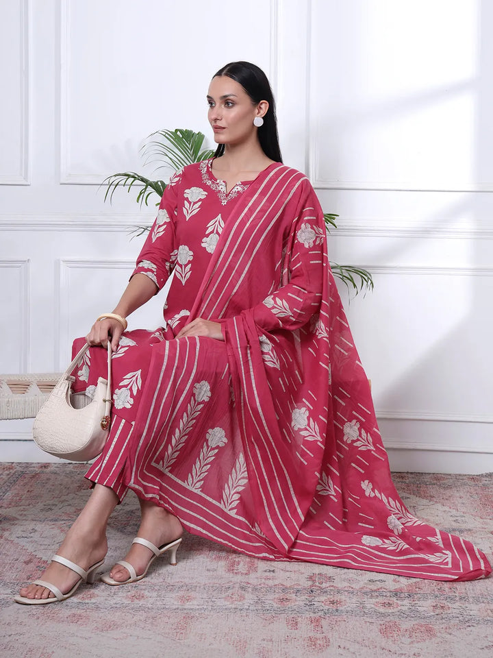 Pink Pure Cotton Floral Thread Work Kurta Dupatta Pant Set