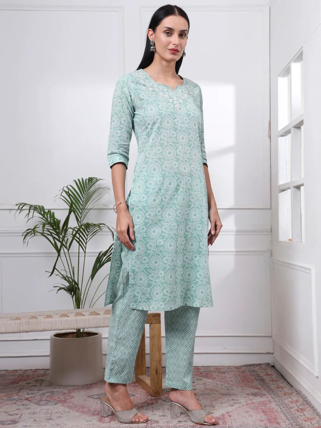 Green Pure Cotton Ethnic Motifs Thread Work Kurta Dupatta Pant Set
