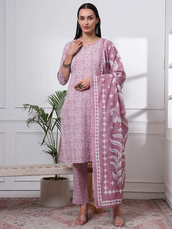 Mauve Pure Cotton Ethnic Motifs Thread Work Kurta Dupatta Pant Set