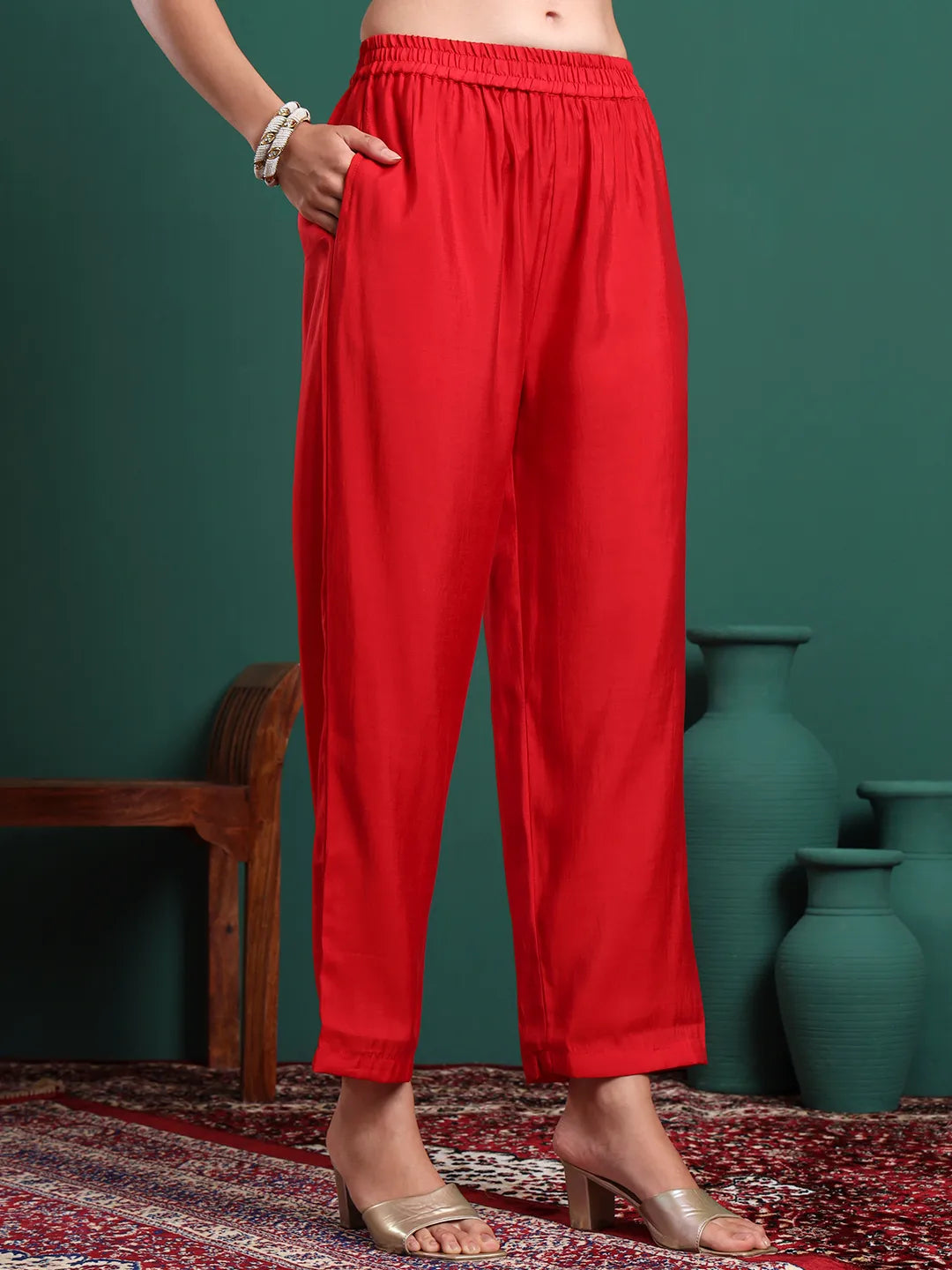 Red Silk Blend Sleeveless Kurta Pants & Dupatta Set