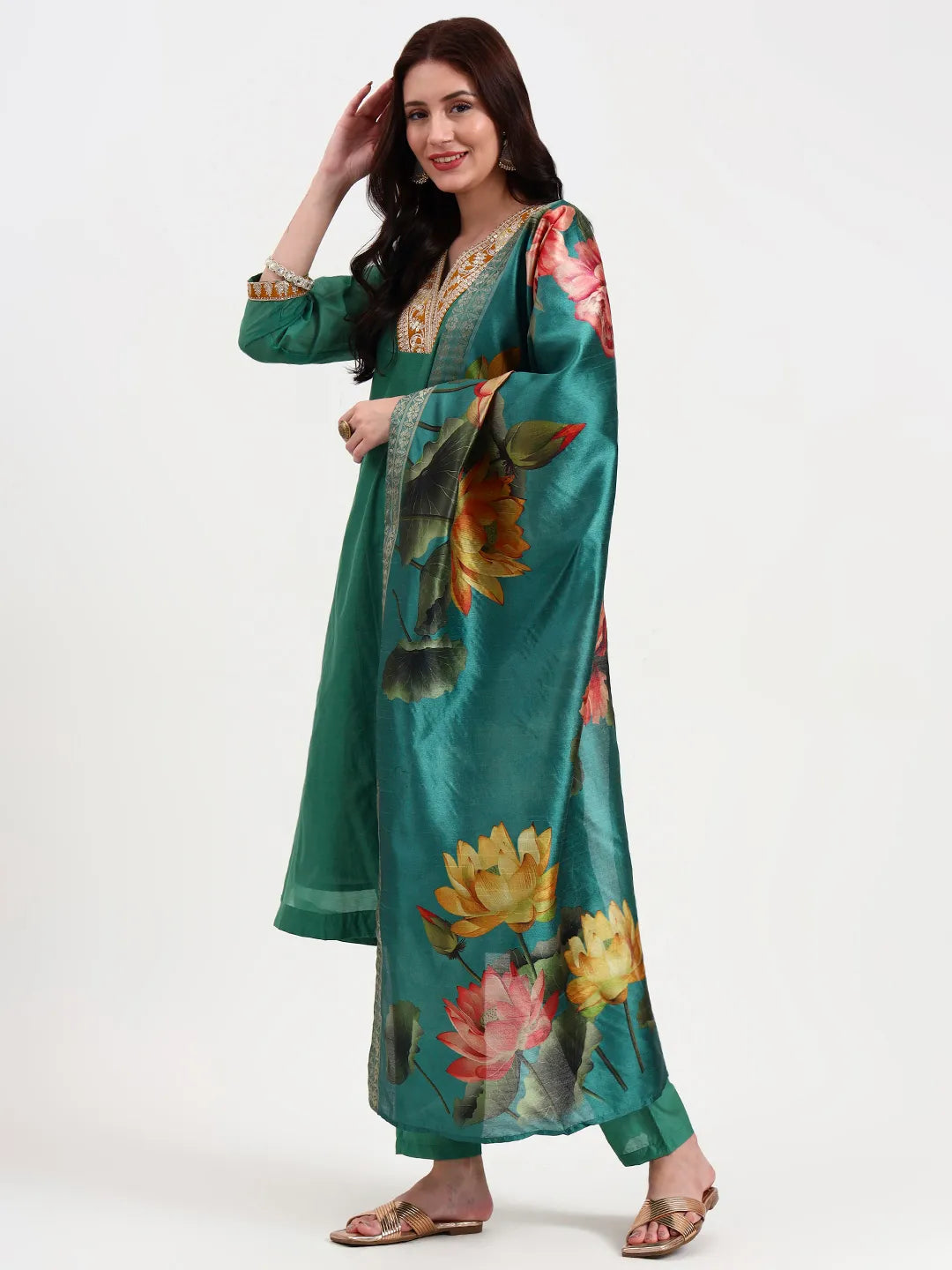 Green Chanderi A Line Dori Embroidery Kurta Set With Pant And Dupatta