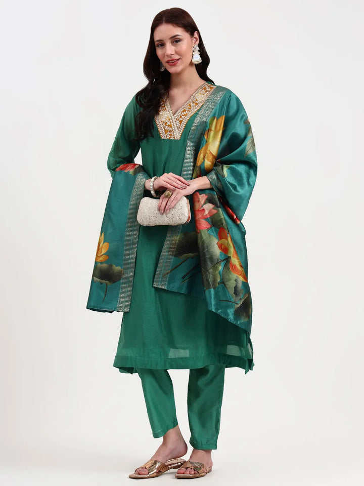 Green Chanderi A Line Dori Embroidery Kurta Set With Pant And Dupatta