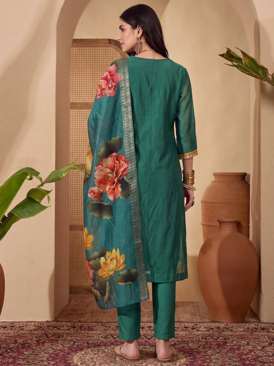Green Chanderi A-Line Dori-Embroidery Kurta Set With Pant And Dupatta