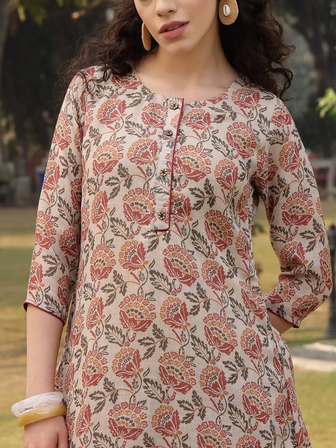 Beige Floral Print Lilen A Line Have A Lining Kurta Trouser Dupatta Set