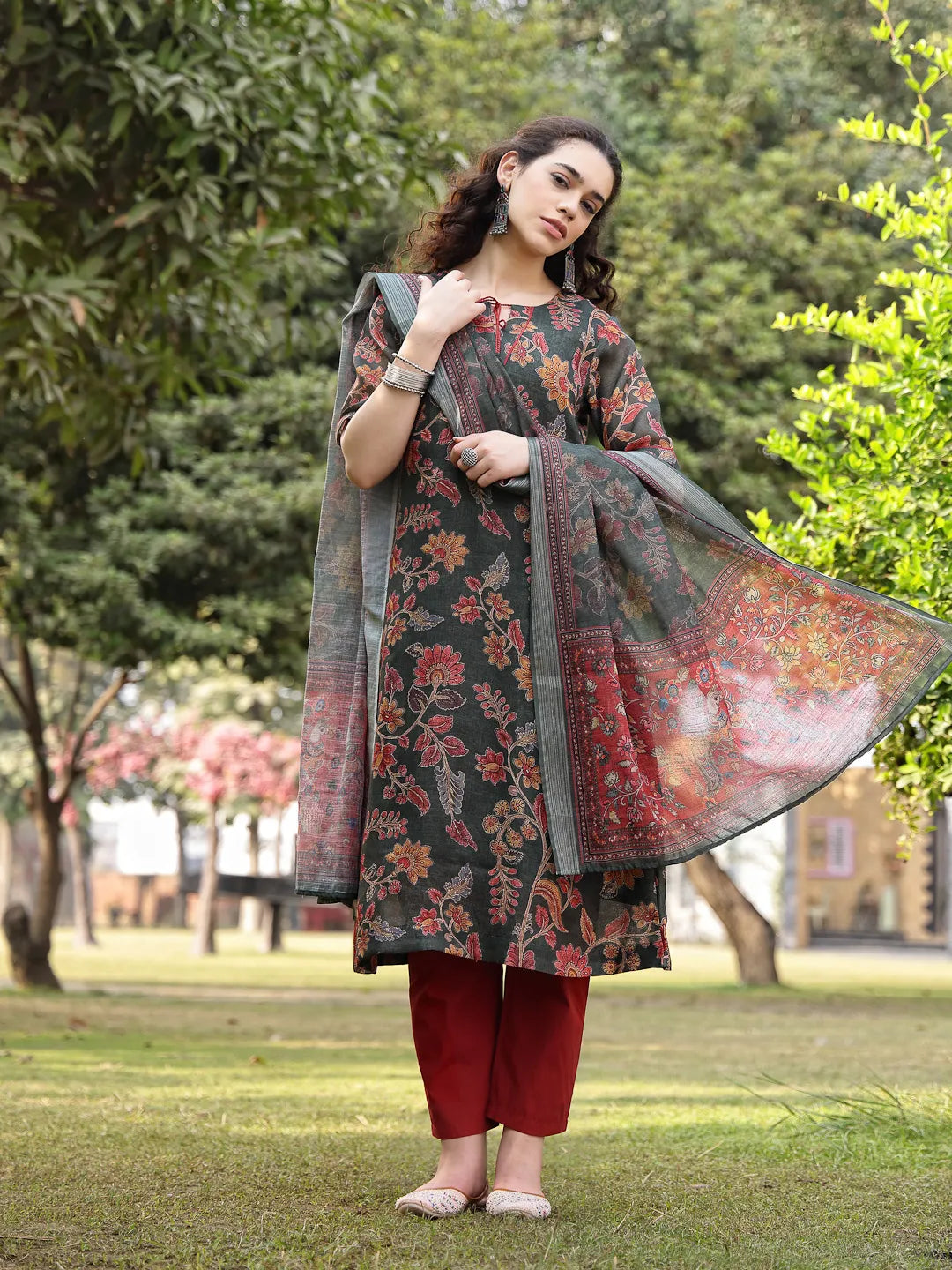 Green Linen Flare Kurta Trouser Dupatta Set