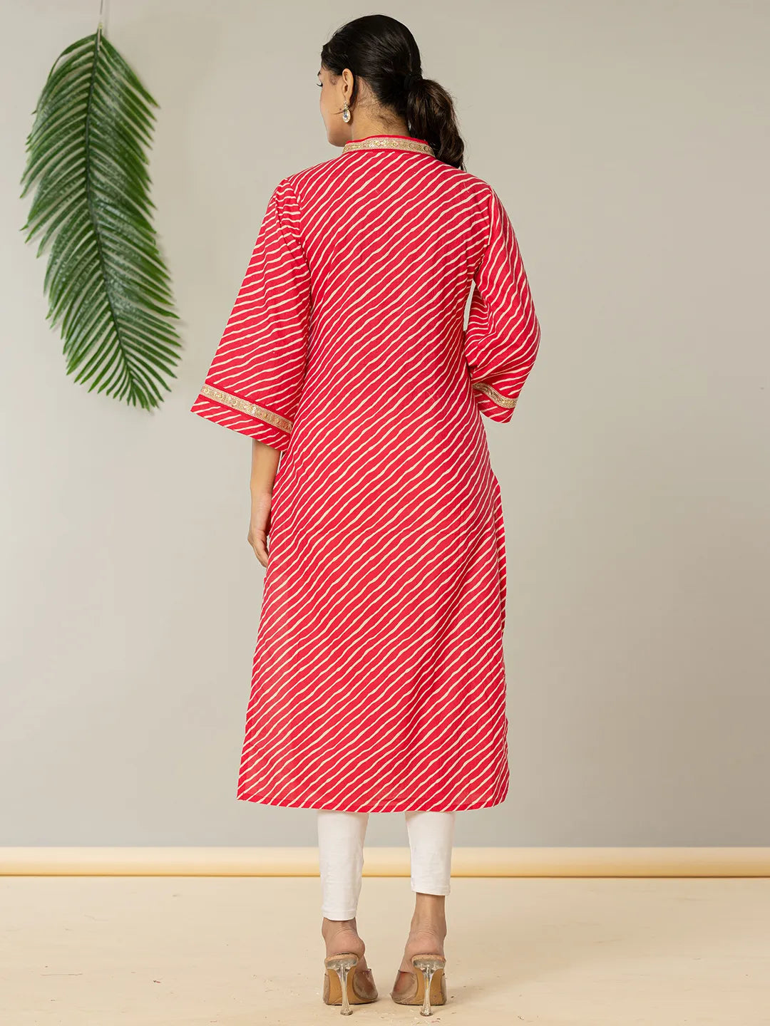 Cotton Pink Leheriya Kurta