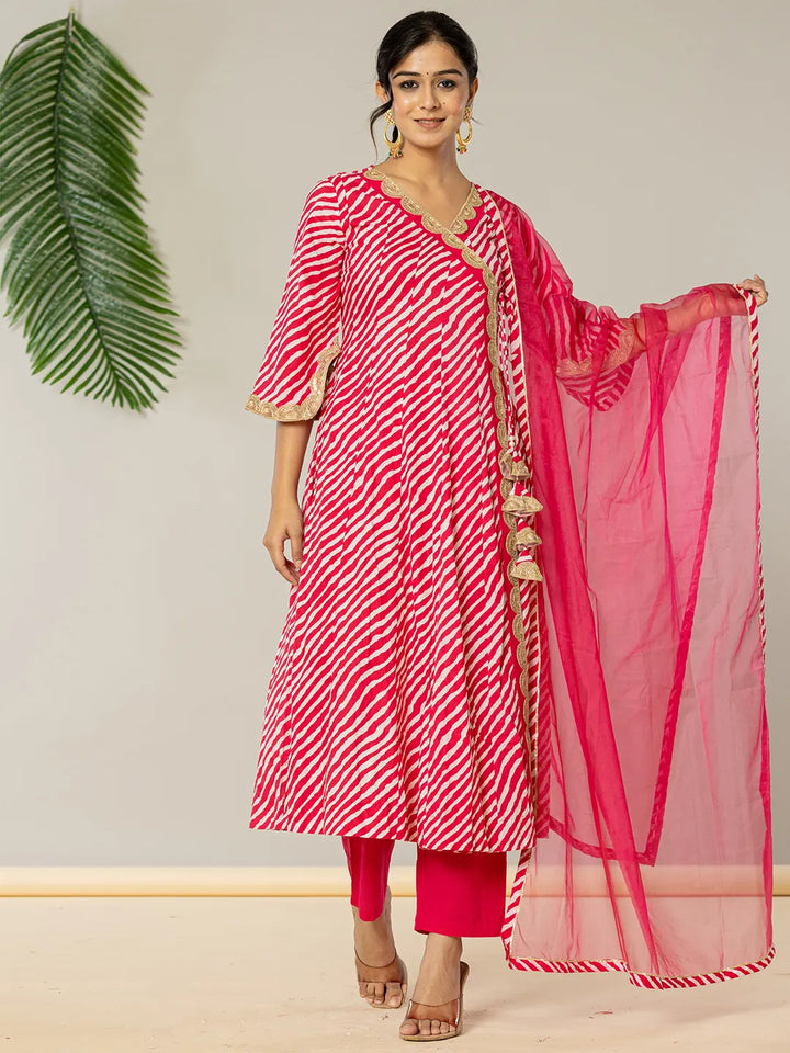 Cotton Leheriya Hot Pink Kurta Dupatta Pant Set