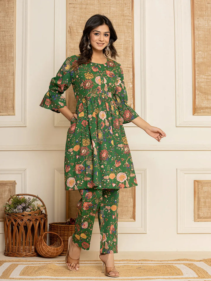 Green Cotton Maternity Kurta Pants Set-Yufta Store-6986SETGRS