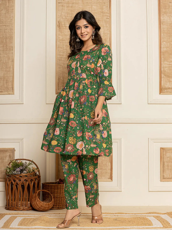 Green Cotton Maternity Kurta Pants Set-Yufta Store-6986SETGRS