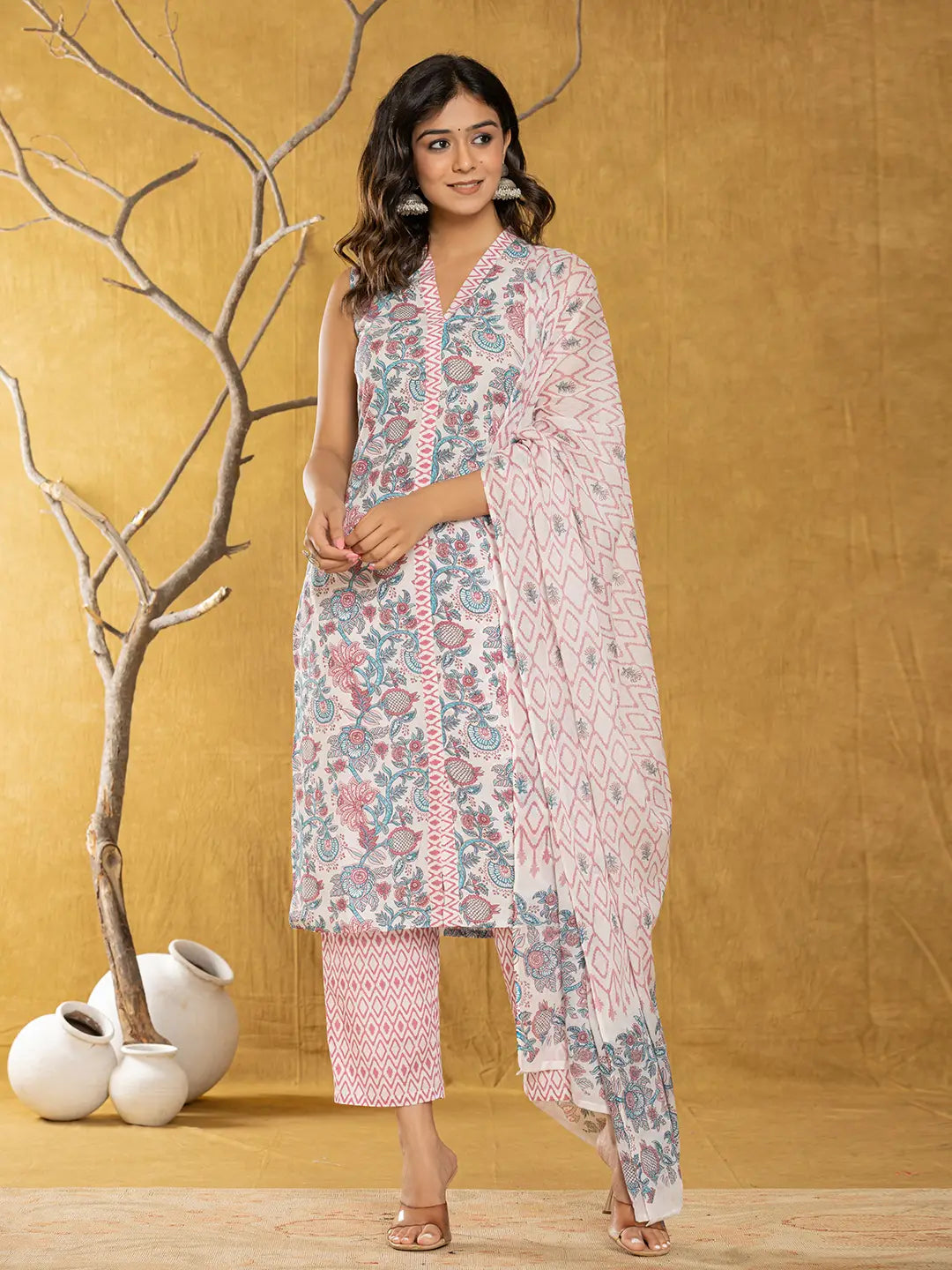 Cotton White Floral Print Kurta Dupatta Set-Yufta Store-7036SKDWHS