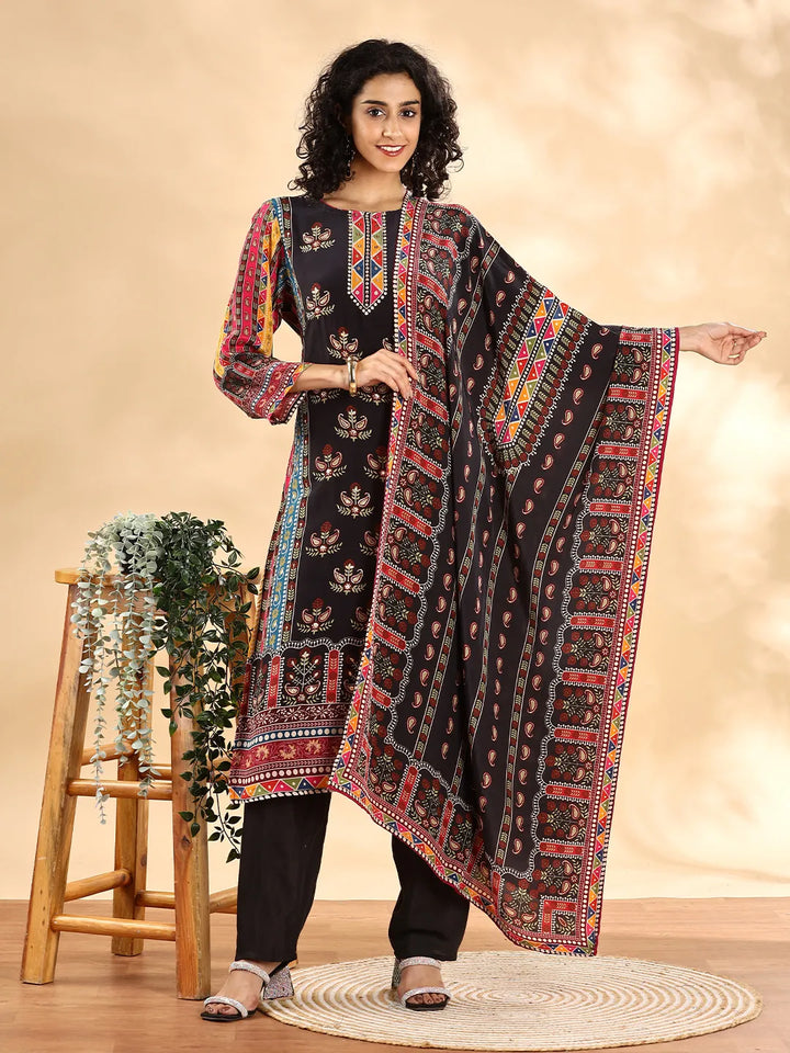 Black Silk Crepe Cutdana_Work Straight Kurta Dupatta Pant Set