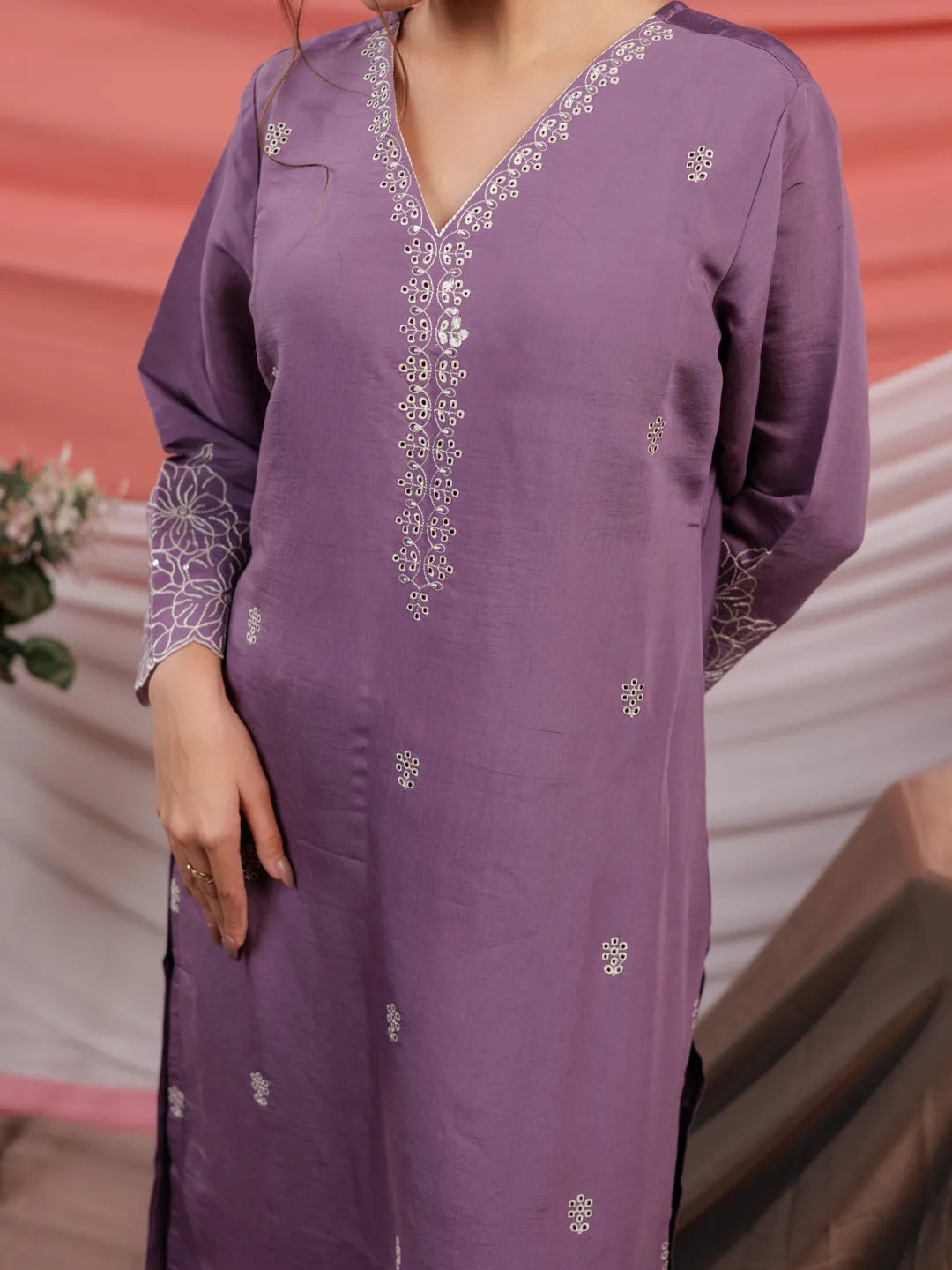 Lavender Embroidered Silk Blend Straight Kurta Dupatta Pant Set-Yufta Store-7123SKDLVS