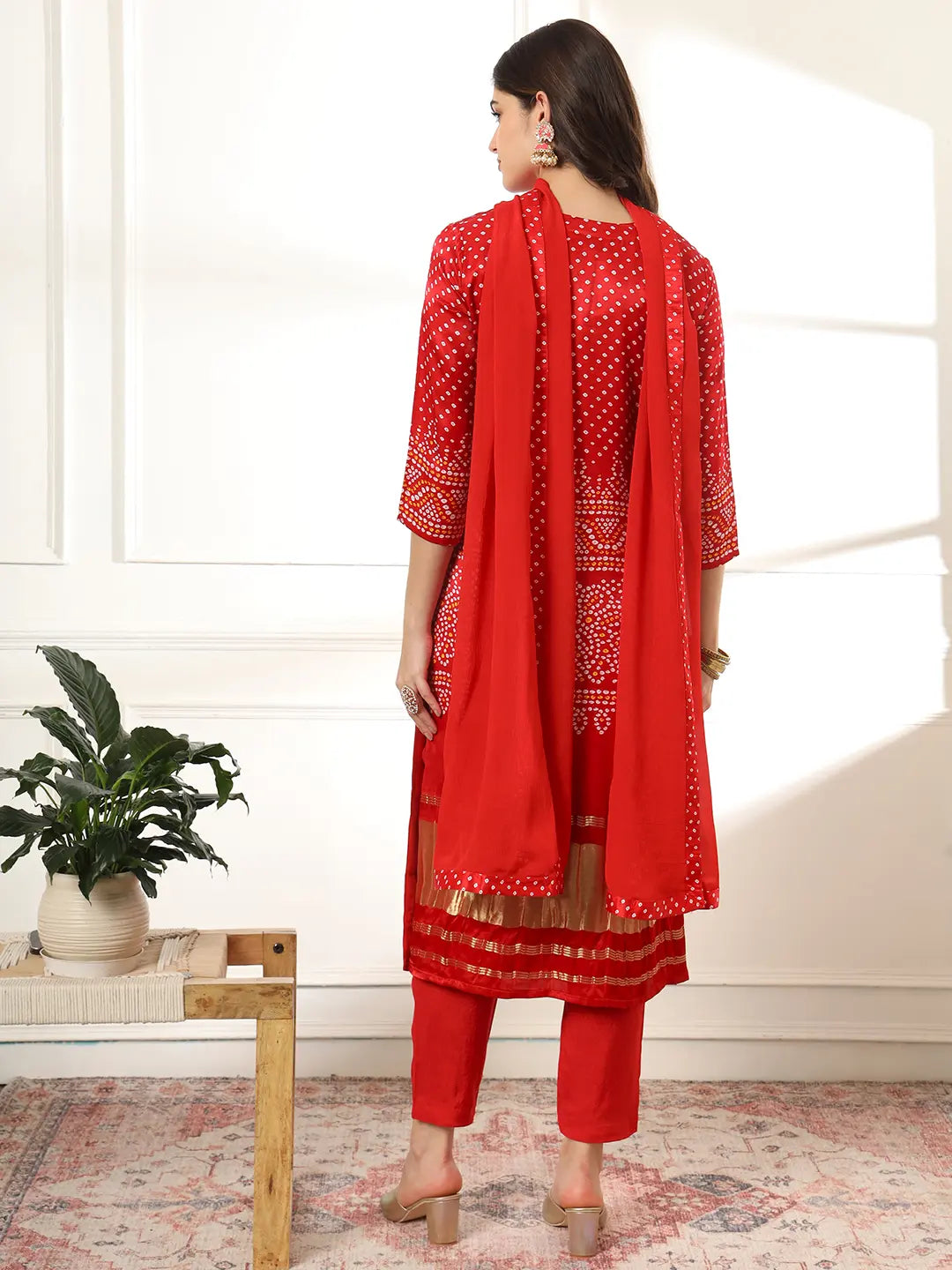 Red Silk Zari_Work Kurta Dupatta Pant Set