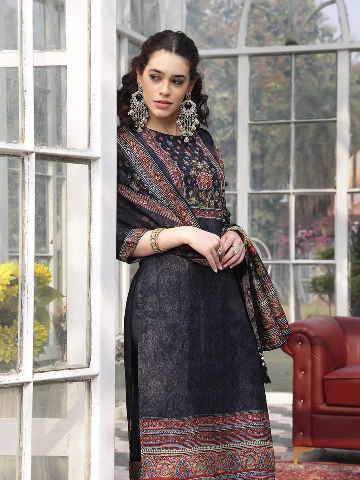 Pure Russian Silk Black Kurta Dupatta Pant Set