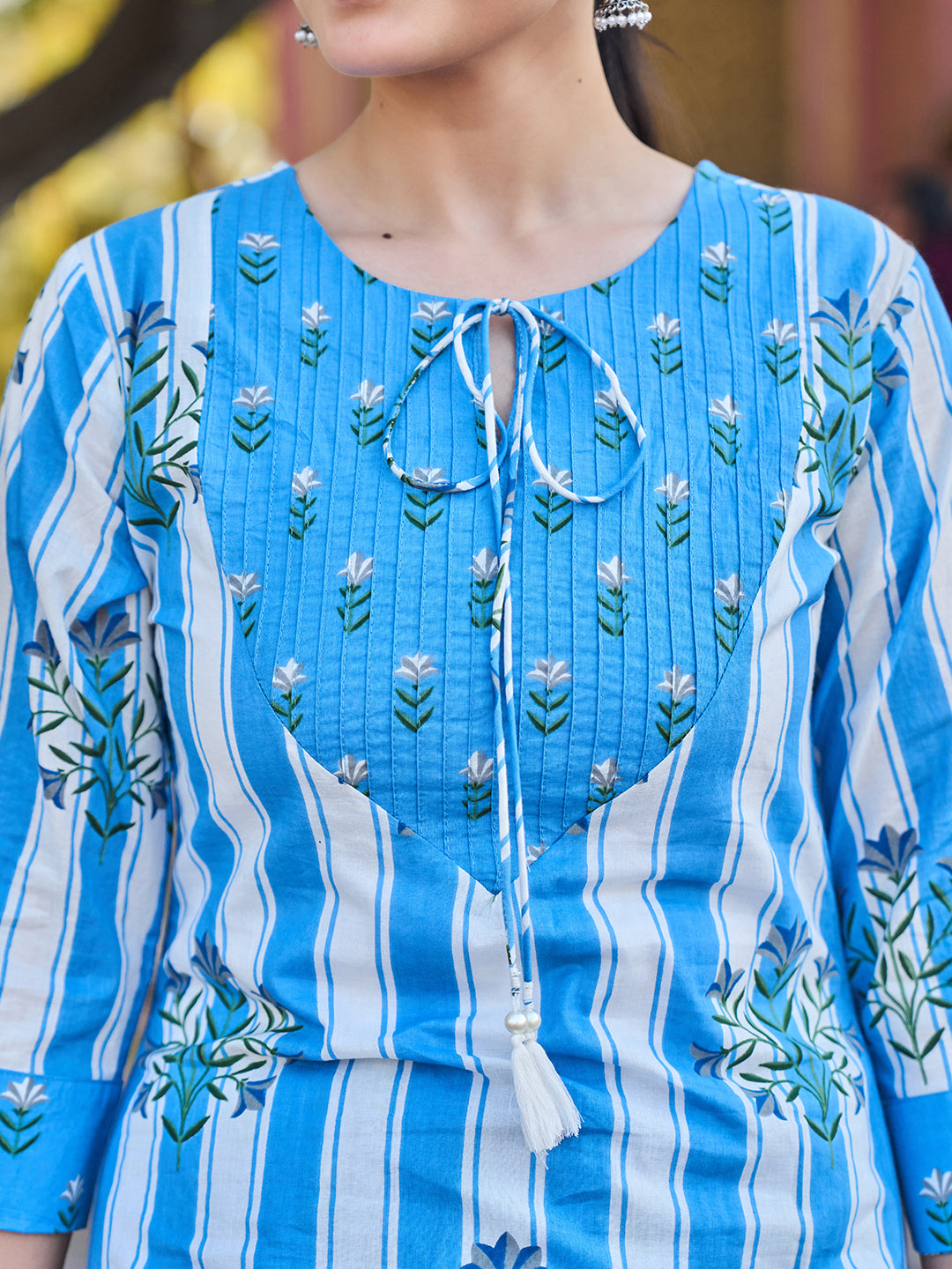 Blue And White Floral-Printed Yoke With Vertical Pintuck Detailing Kurta Trouser Dupatta Set
