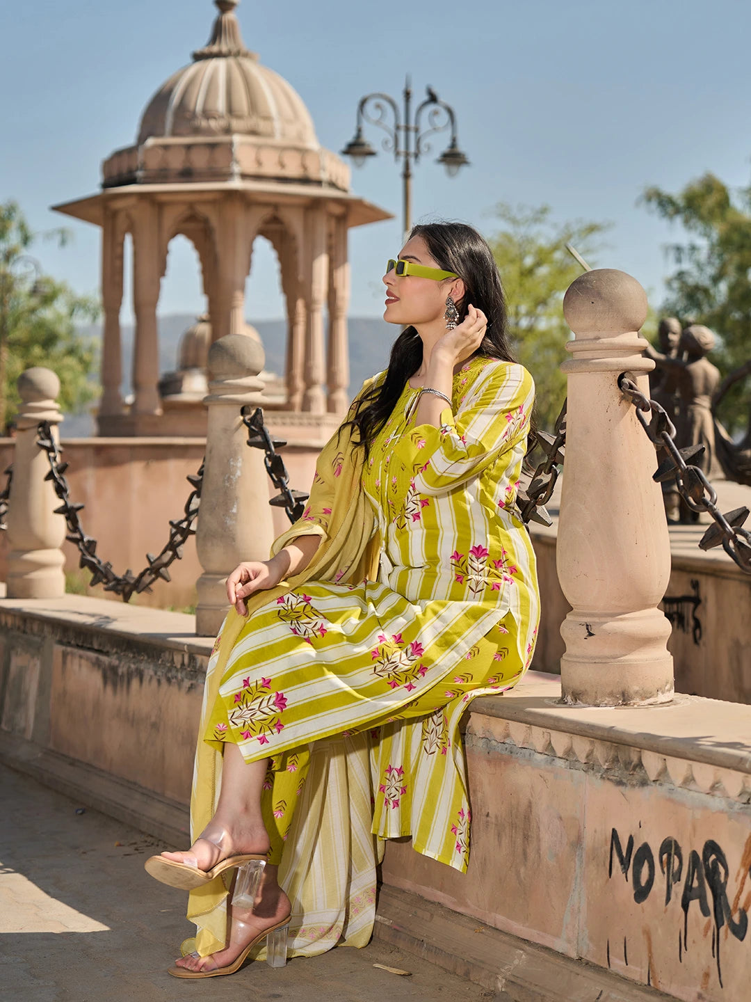 Yellow And White Floral-Printed Yoke With Vertical Pintuck Detailing Kurta Trouser Dupatta Set