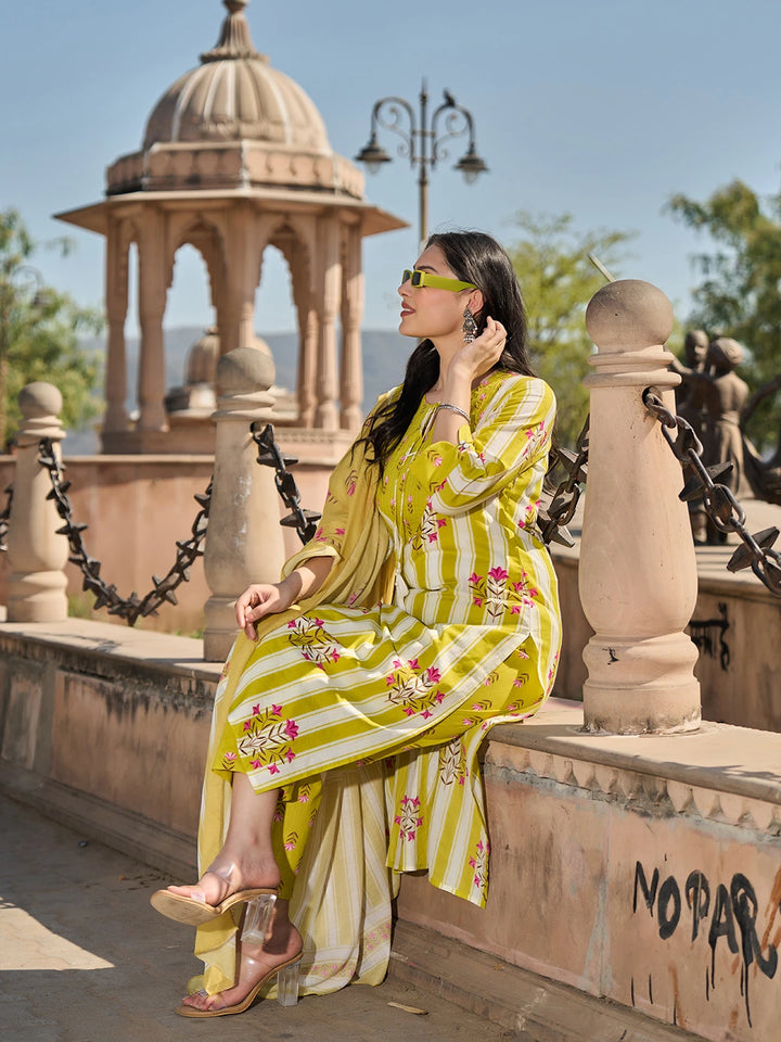 Yellow And White Floral-Printed Yoke With Vertical Pintuck Detailing Kurta Trouser Dupatta Set