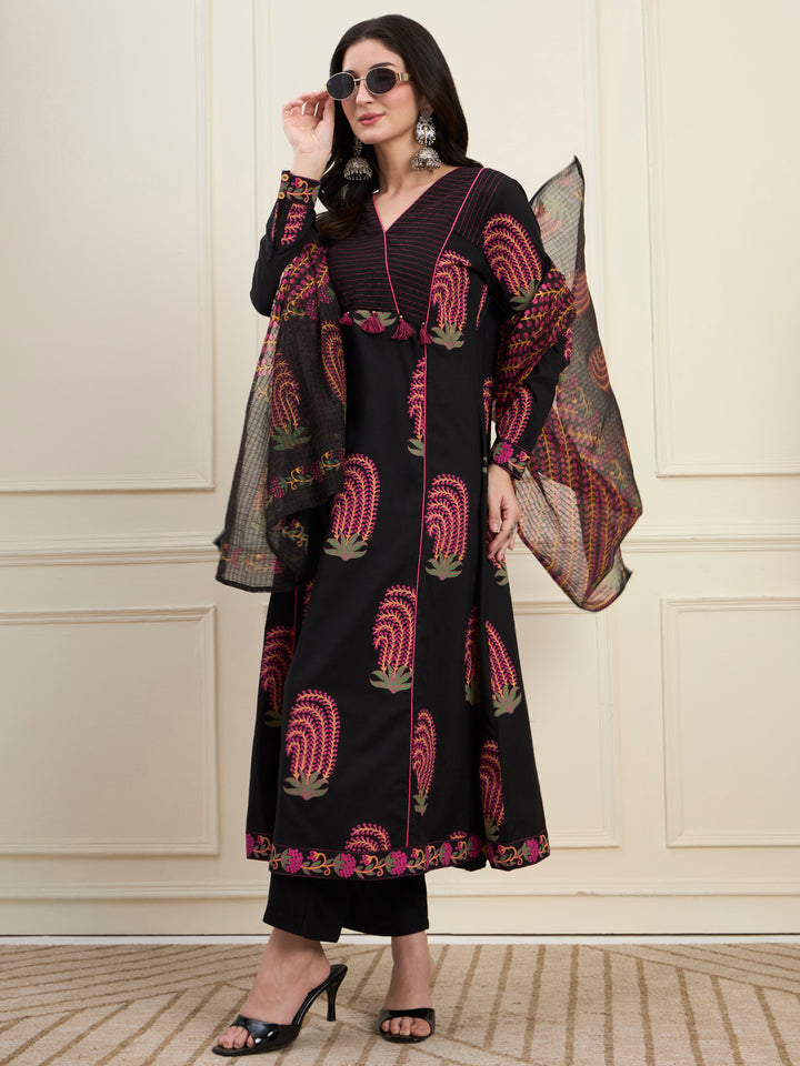 Black Cotton Flare Kantha Work Kurta Pant Dupatta Set