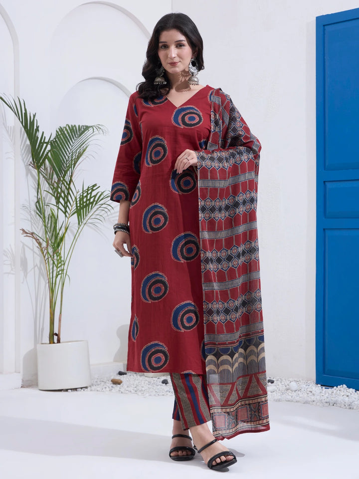 Maroon Cotton Straight Kurta Pant Dupatta Set