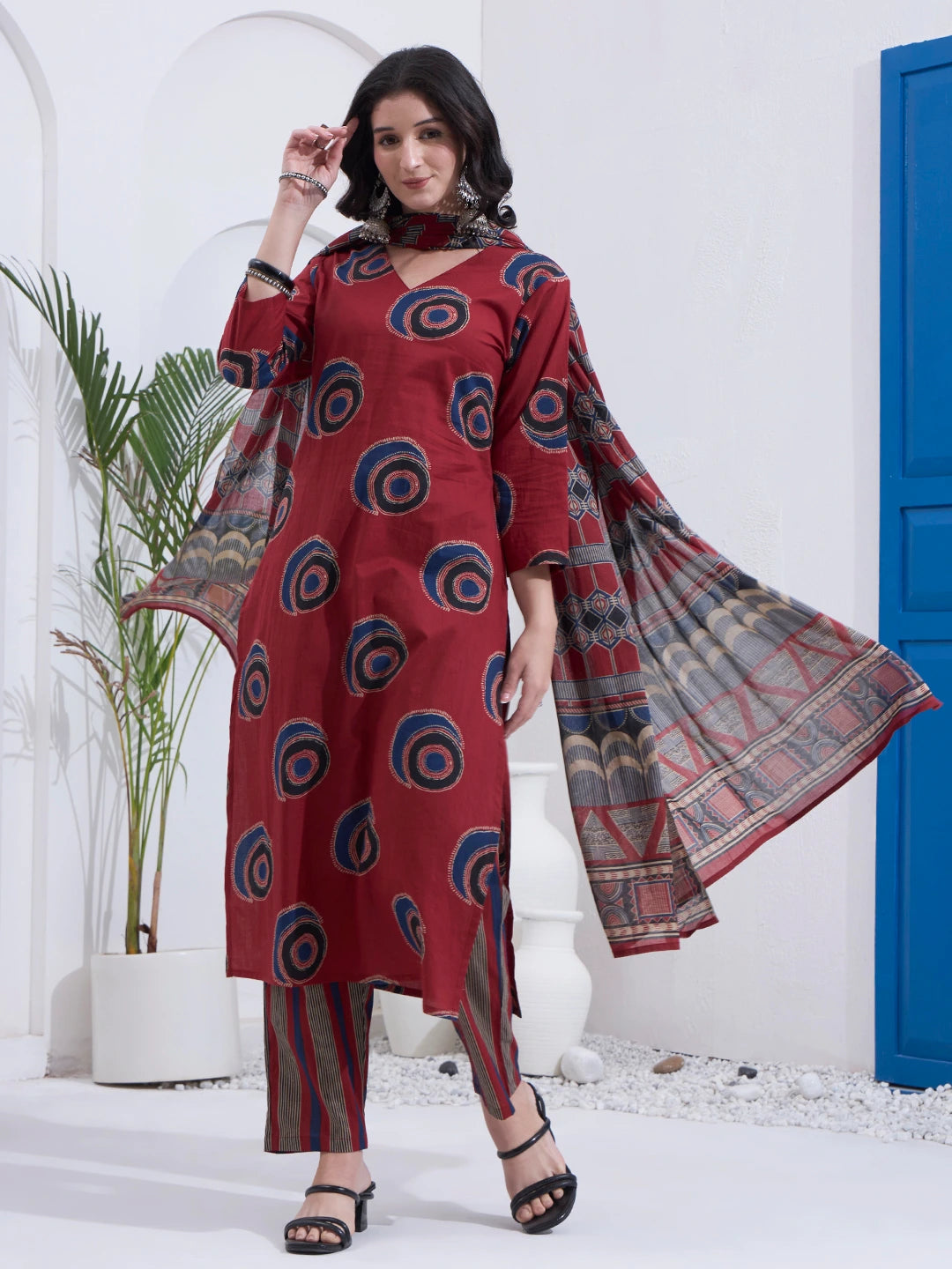 Maroon Cotton Straight Kurta Pant Dupatta Set