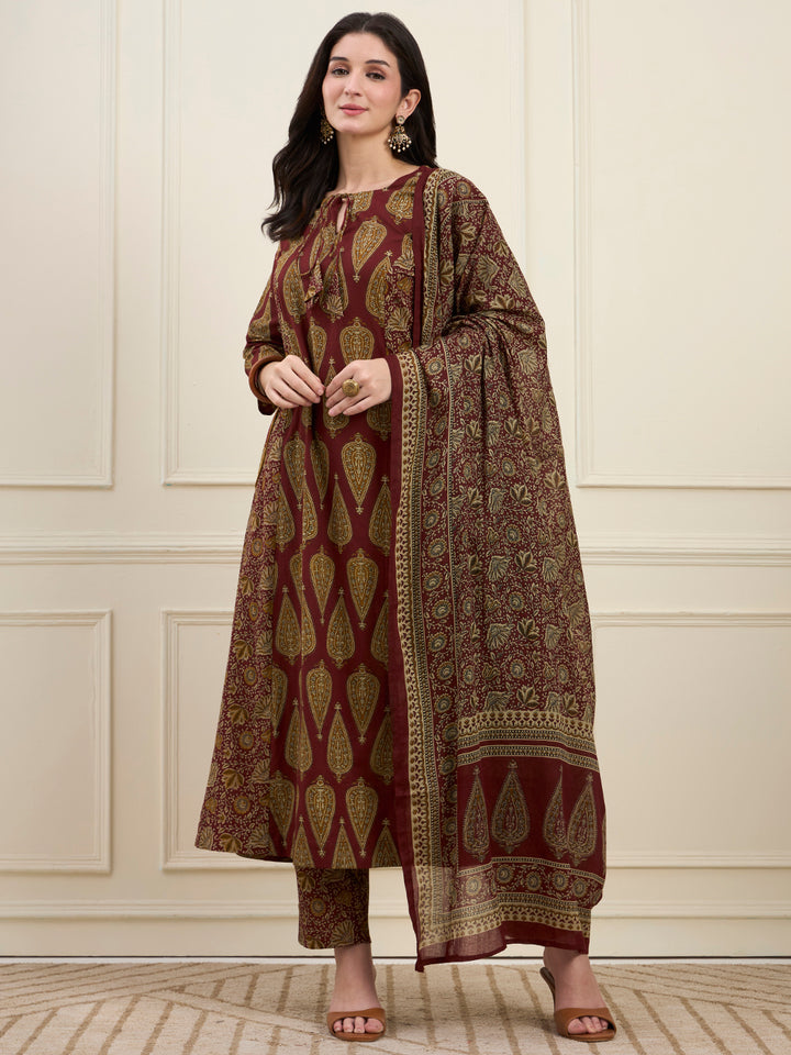 Maroon Cotton Kalidaar Style Kurta Pant Dupatta Set