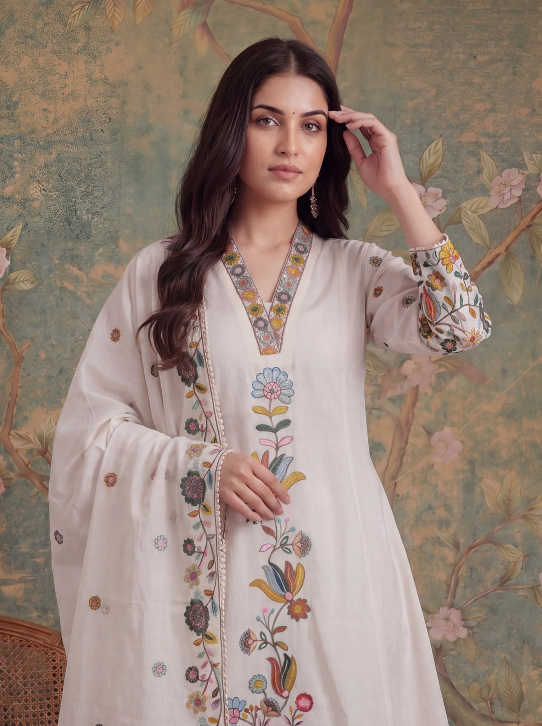 Sea Green Cotton Thared Work  Kurta Pant Dupatta Set