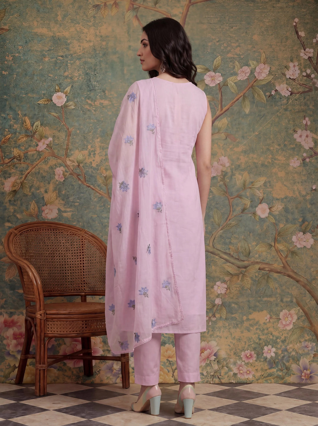 Pink Mull Chanderi Have A Lining Pleated Kurta Dupatta Pant Set