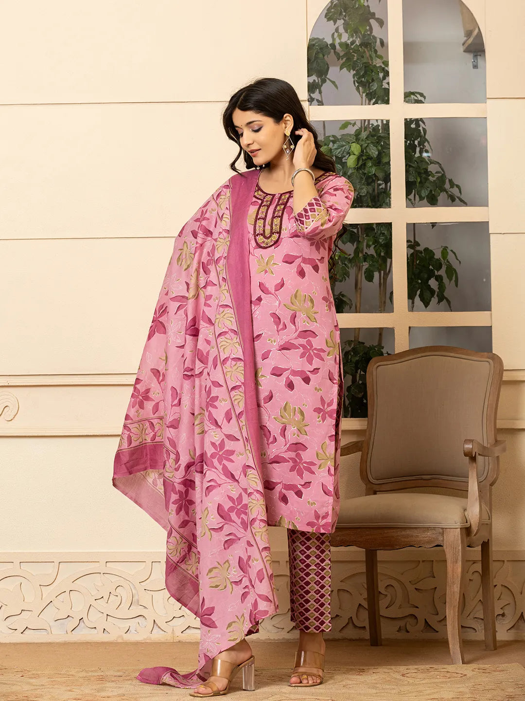 pink kurta dupatta pant setoffline_sku-80-Yufta Store-A232SKDPK