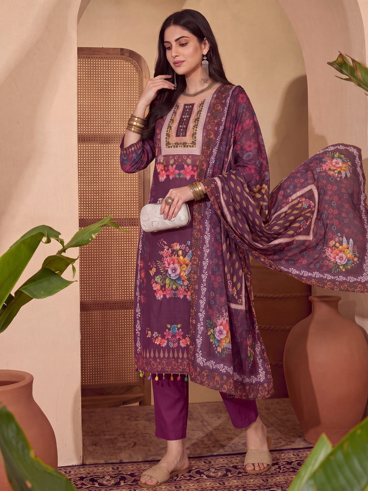 Poly Muslim Burgundy Kurta Dupatta Pant Set