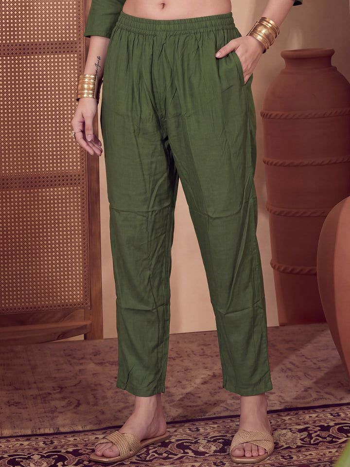 Poly Muslim Green Kurta Dupatta Pant Set