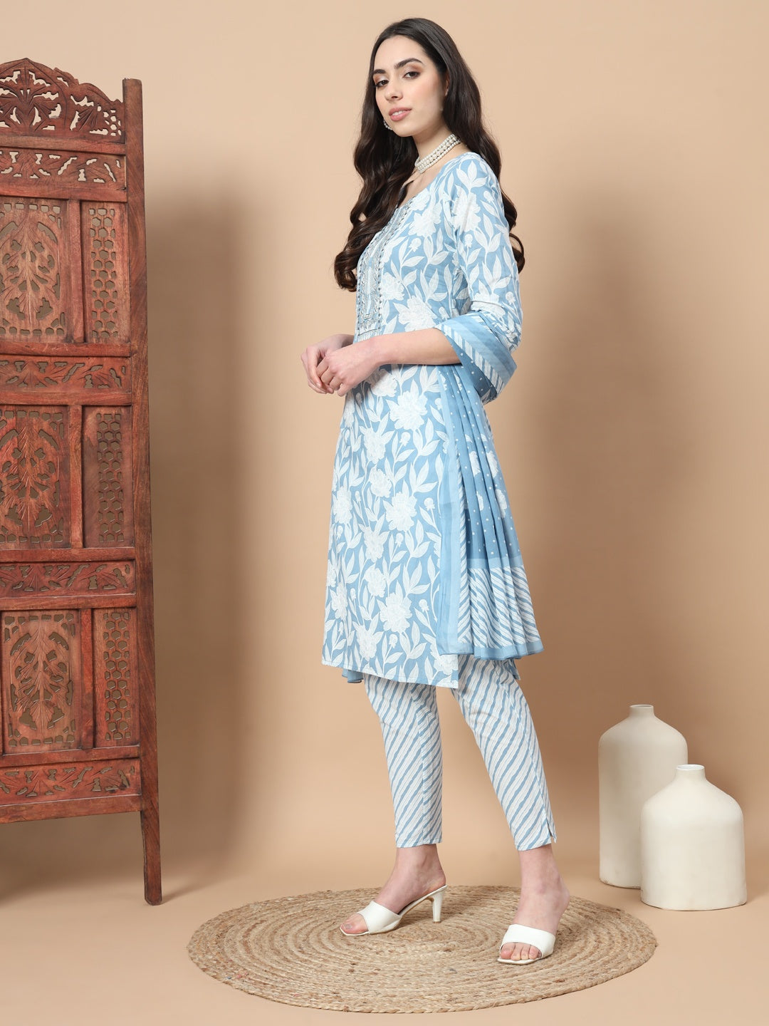 BLUE Cotton Floral Print Kurta Set Dupatta With Embroidery-Yufta Store-1602SKDBLS