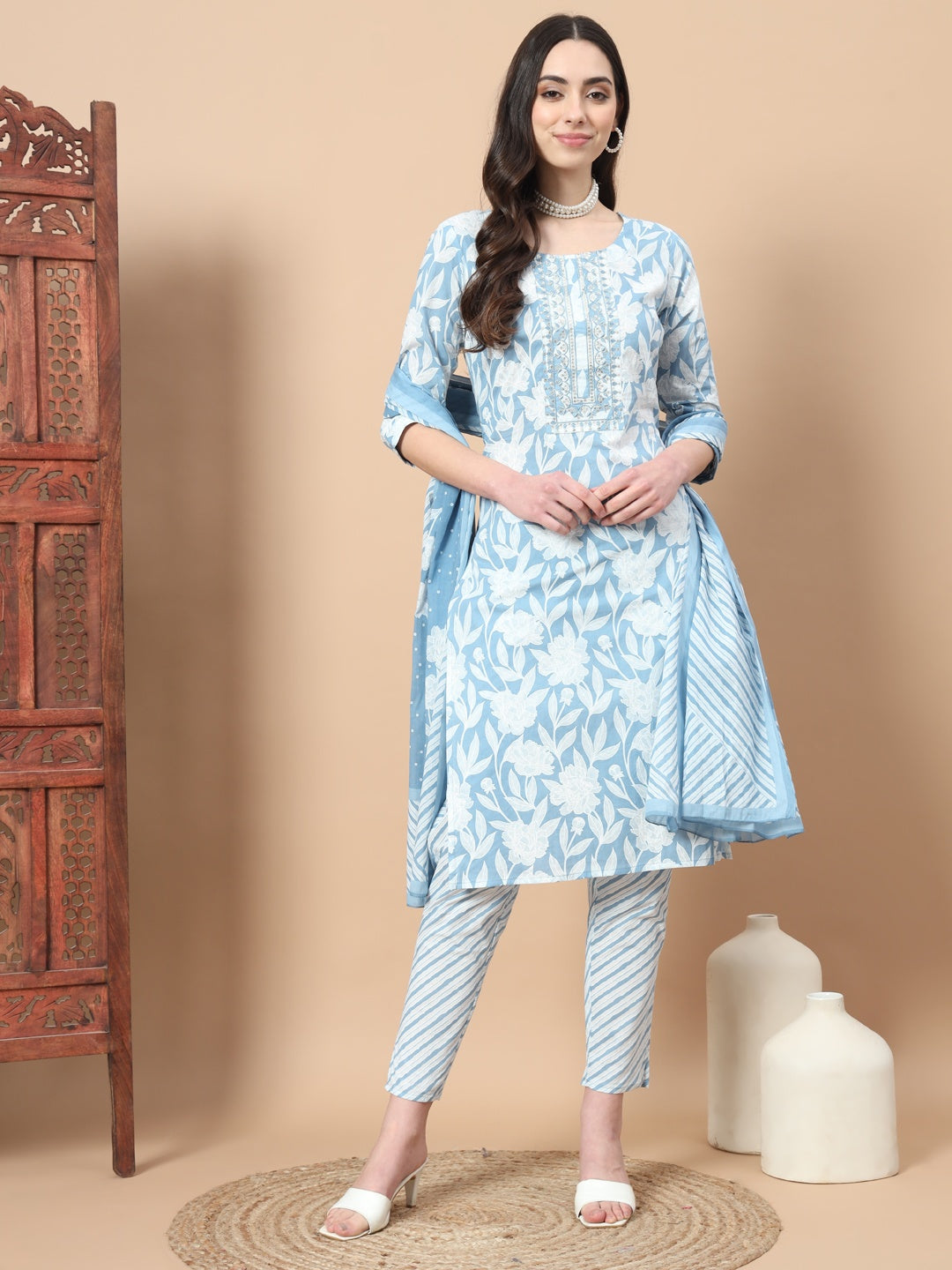 BLUE Cotton Floral Print Kurta Set Dupatta With Embroidery-Yufta Store-1602SKDBLS