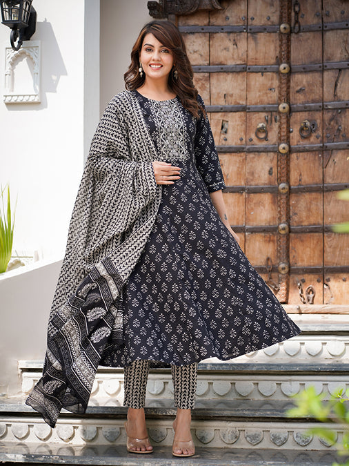 Black Ethnic Motifs Printed Regular Pure Cotton Kurta with Trousers & With Dupatta-Yufta Store-1624SKDBKS